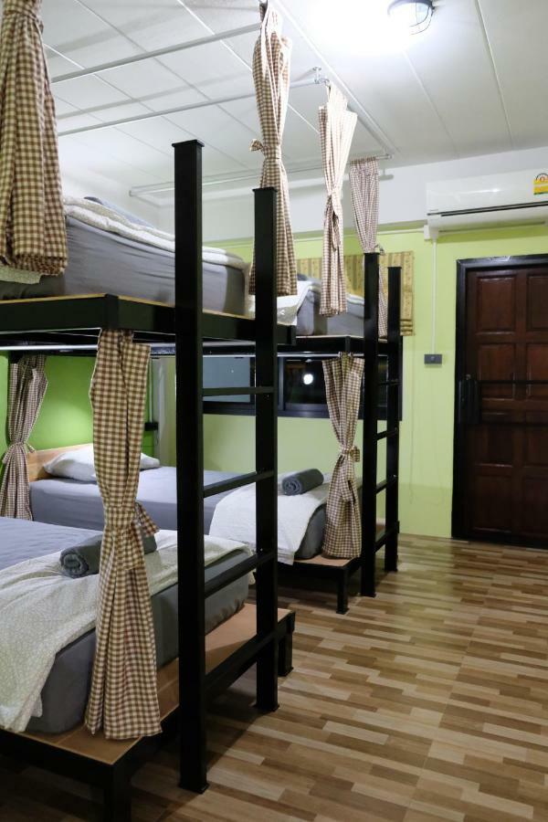 Tangmo House Hostel Chiang Mai Exterior photo